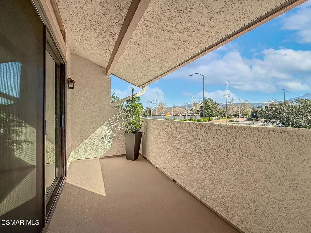 3634 San Vincente Lane, Newbury Park, California 91320 home-pic-33