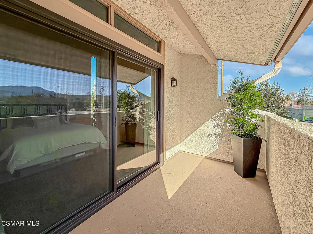 3634 San Vincente Lane, Newbury Park, California 91320 home-pic-34