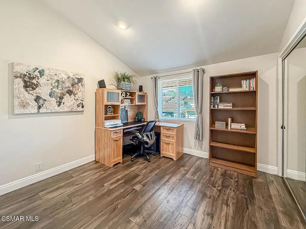 3634 San Vincente Lane, Newbury Park, California 91320 home-pic-18