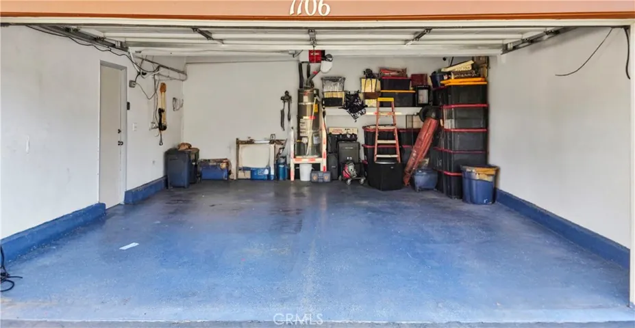 2 Car Garage below unit