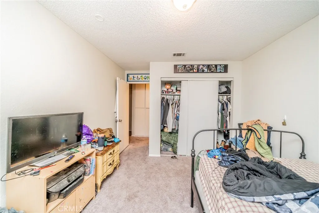 17307 Longmeadow, Palmdale, California 93591 home-pic-21