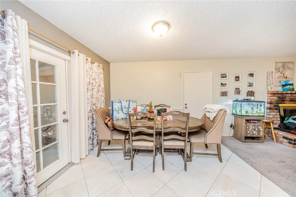 17307 Longmeadow, Palmdale, California 93591 home-pic-12