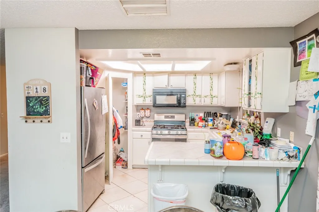 17307 Longmeadow, Palmdale, California 93591 home-pic-8
