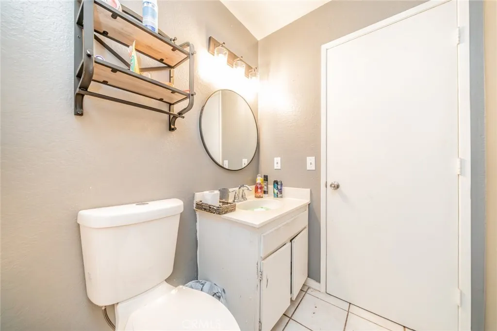 17307 Longmeadow, Palmdale, California 93591 home-pic-19