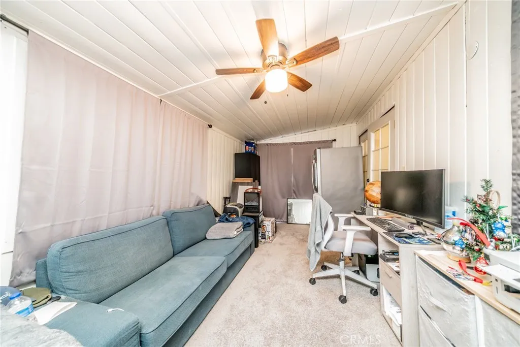 17307 Longmeadow, Palmdale, California 93591 home-pic-23