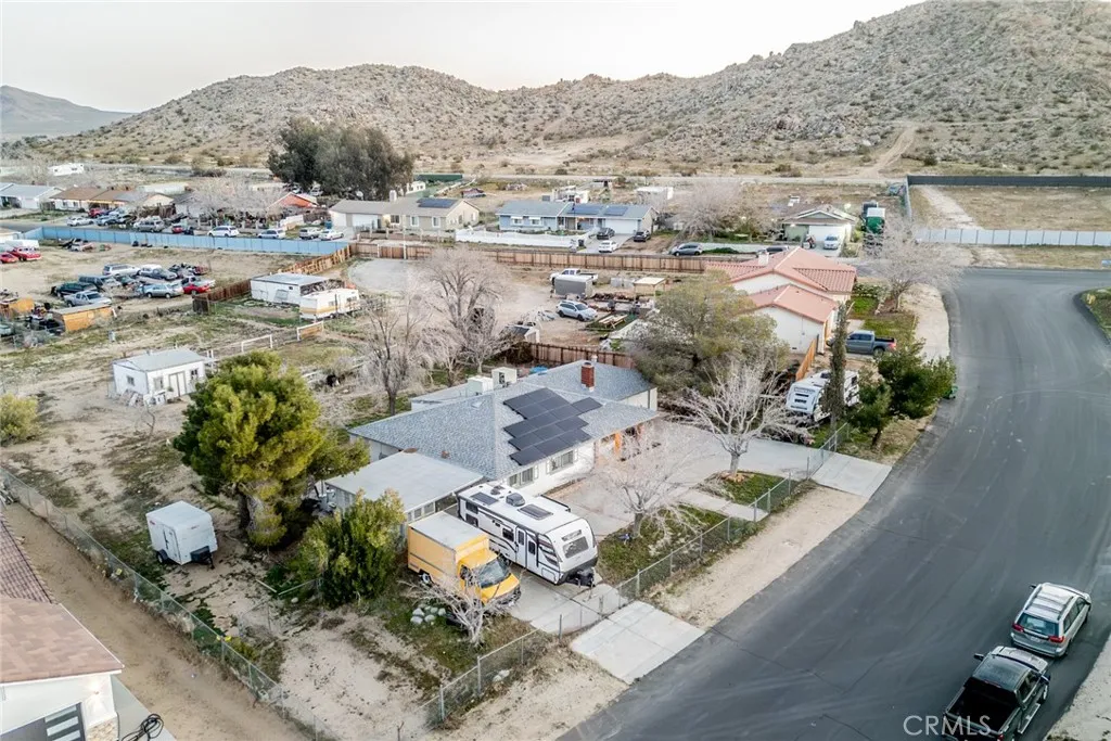 17307 Longmeadow, Palmdale, California 93591 home-pic-36