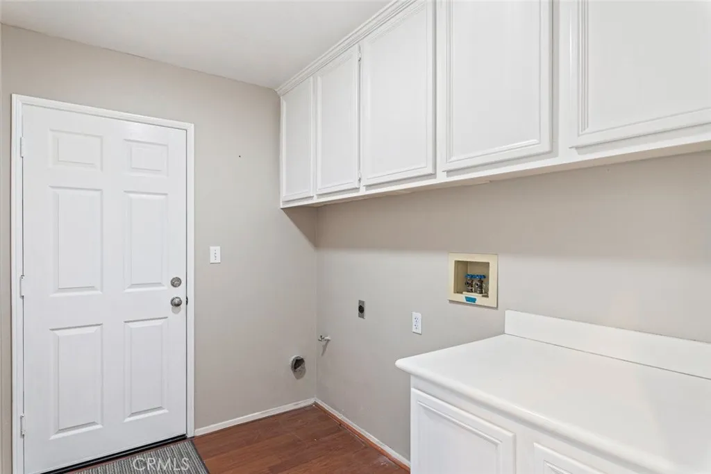 660 Glen Springs, Corona, California 92882 home-pic-22
