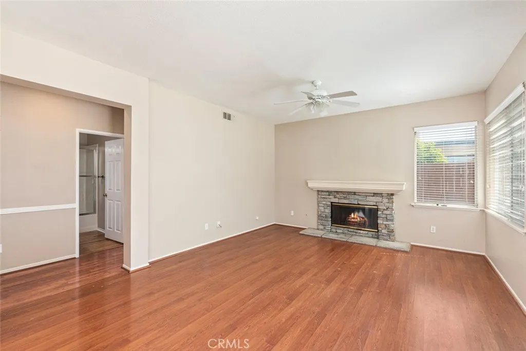 660 Glen Springs, Corona, California 92882 home-pic-18