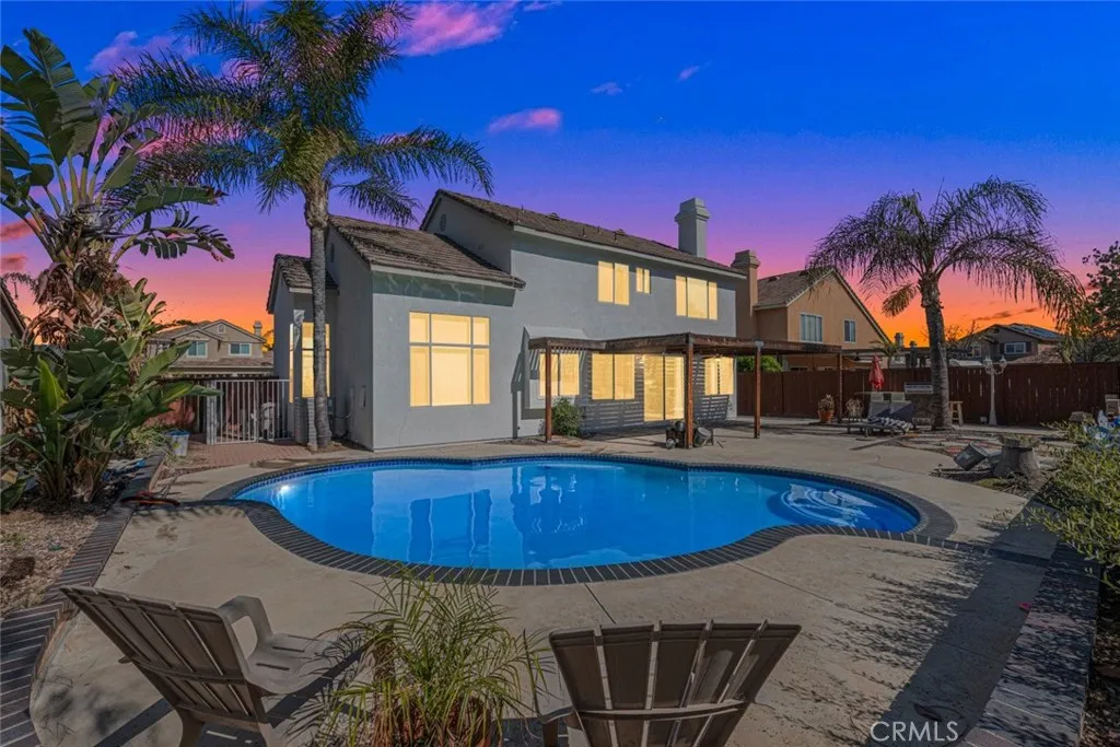660 Glen Springs, Corona, California 92882 home-pic-2