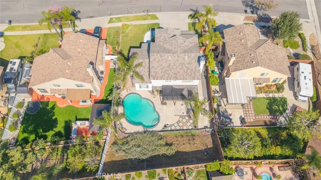 660 Glen Springs, Corona, California 92882 home-pic-43
