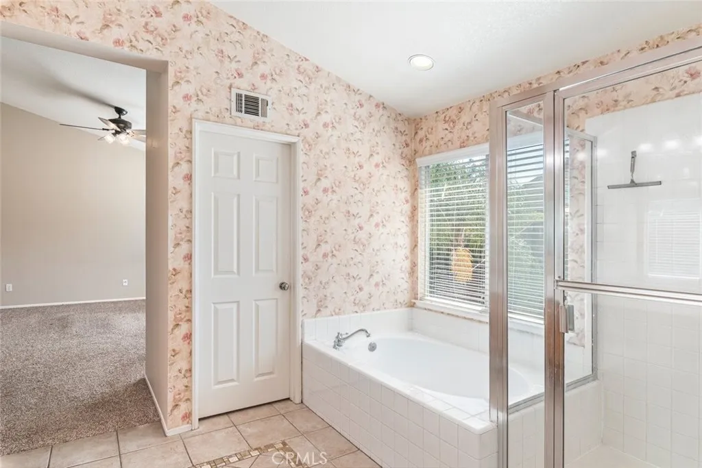 660 Glen Springs, Corona, California 92882 home-pic-27