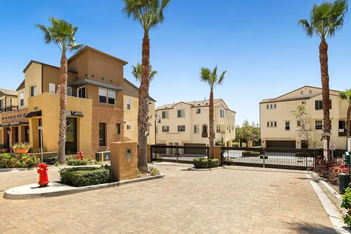 5074 Cascade Way 102, Oceanside, California 92057