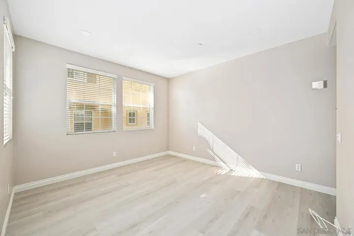 5074 Cascade Way 102, Oceanside, California 92057