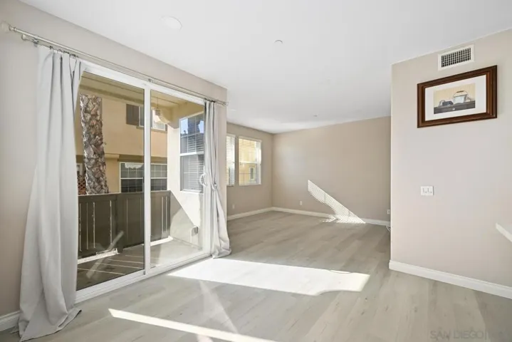 5074 Cascade Way 102, Oceanside, California 92057
