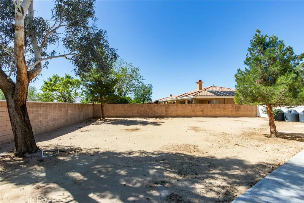 13195 Trailwood Way, Apple Valley, California 92308 home-pic-60