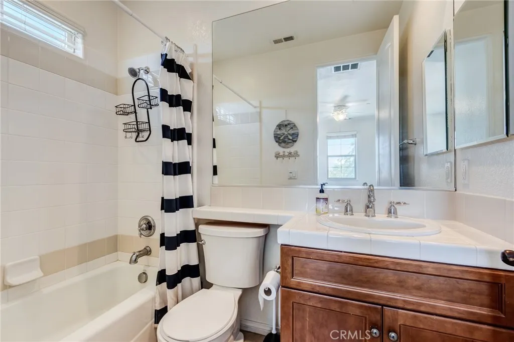 13195 Trailwood Way, Apple Valley, California 92308 home-pic-49