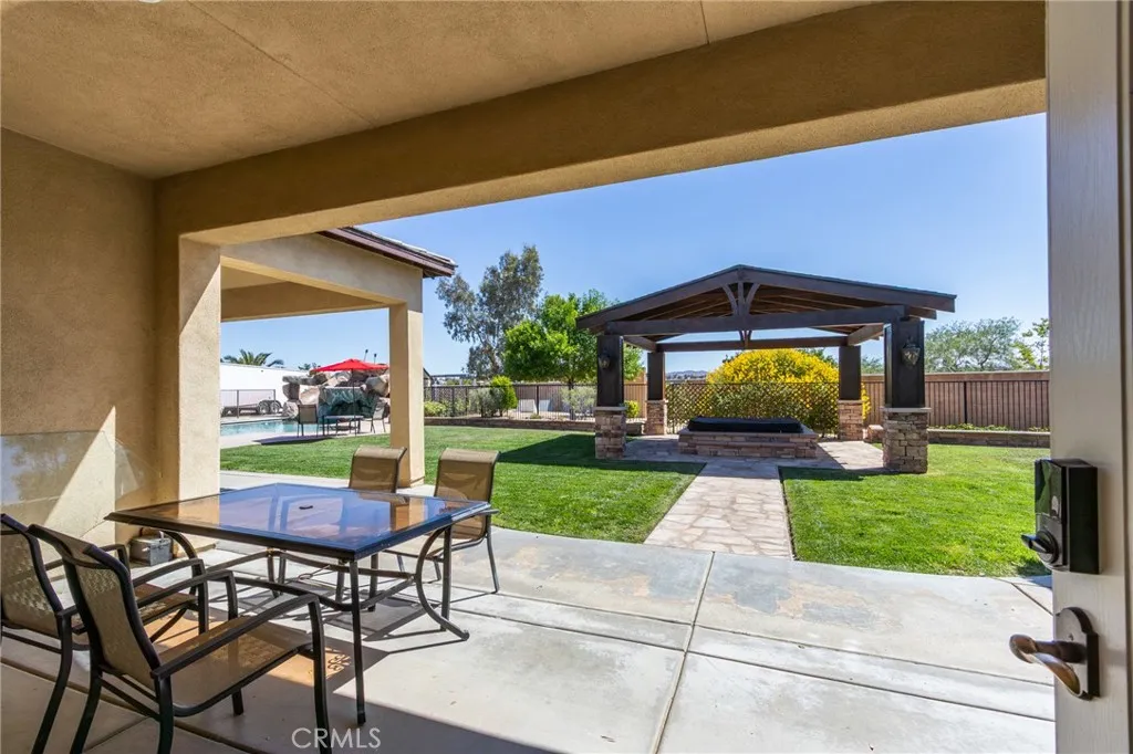 13195 Trailwood Way, Apple Valley, California 92308 home-pic-54