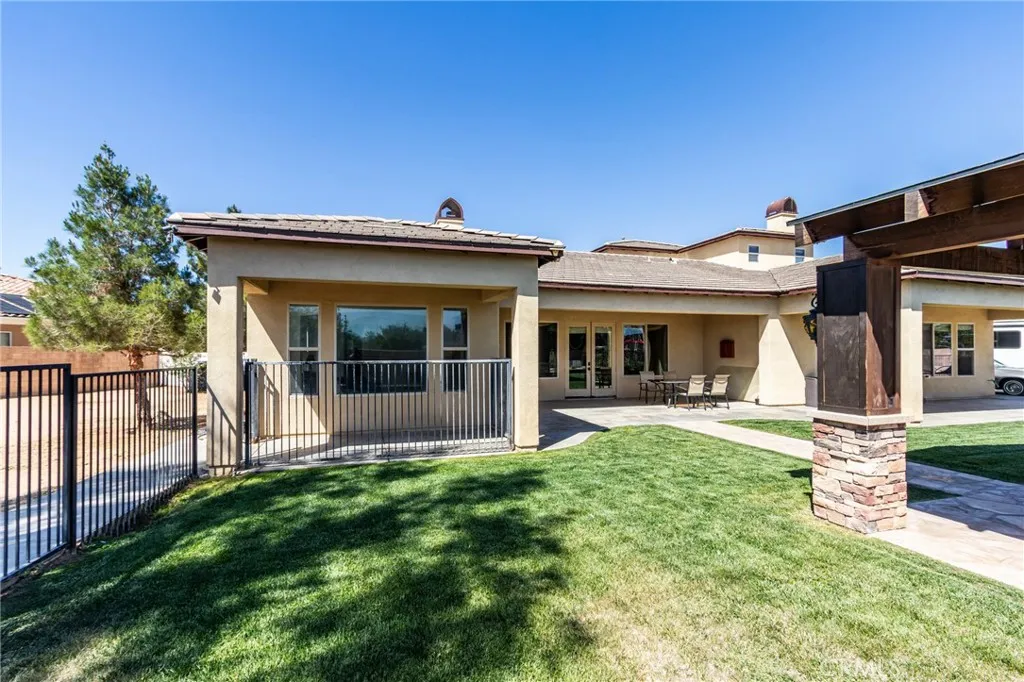 13195 Trailwood Way, Apple Valley, California 92308 home-pic-55