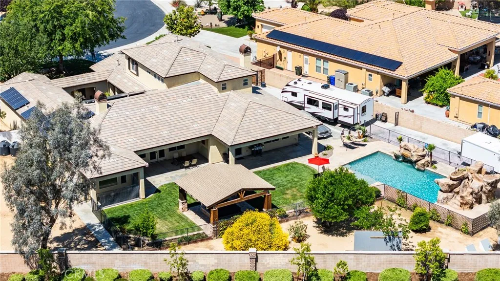 13195 Trailwood Way, Apple Valley, California 92308 home-pic-62