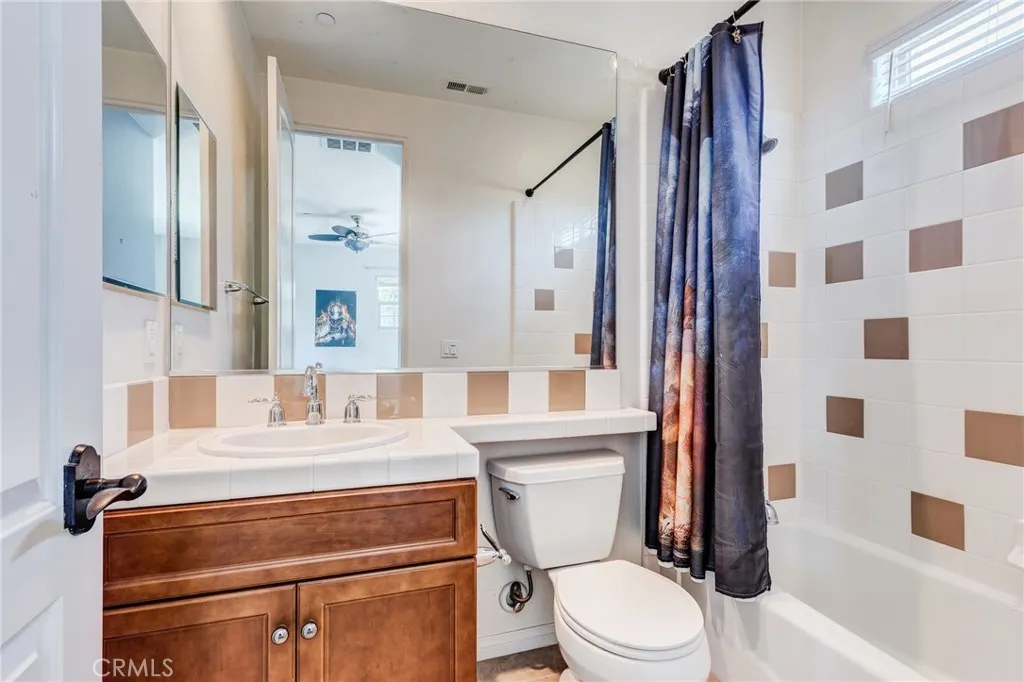 13195 Trailwood Way, Apple Valley, California 92308 home-pic-52