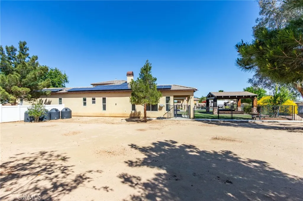 13195 Trailwood Way, Apple Valley, California 92308 home-pic-71