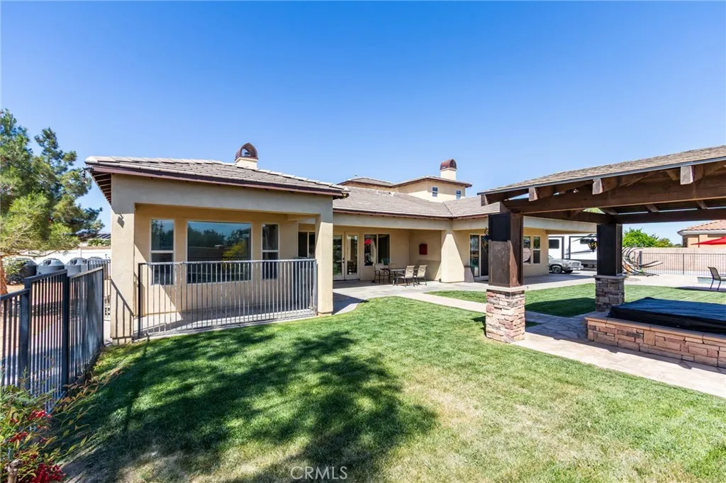 13195 Trailwood Way, Apple Valley, California 92308 home-pic-75