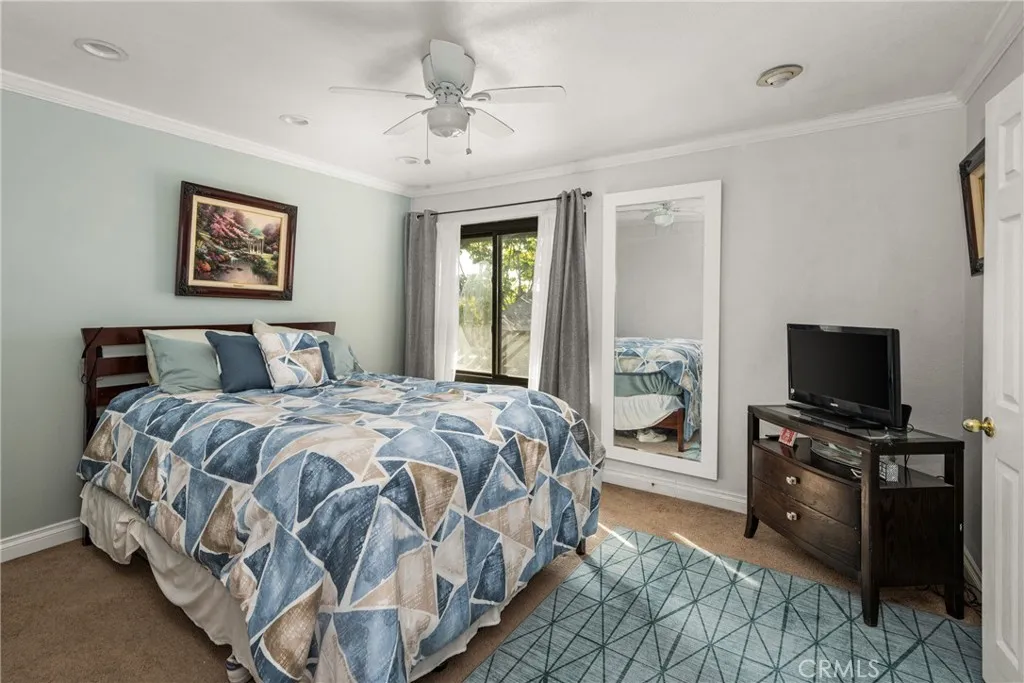 11701 Blackthorn, Orange, California 92869 home-pic-29