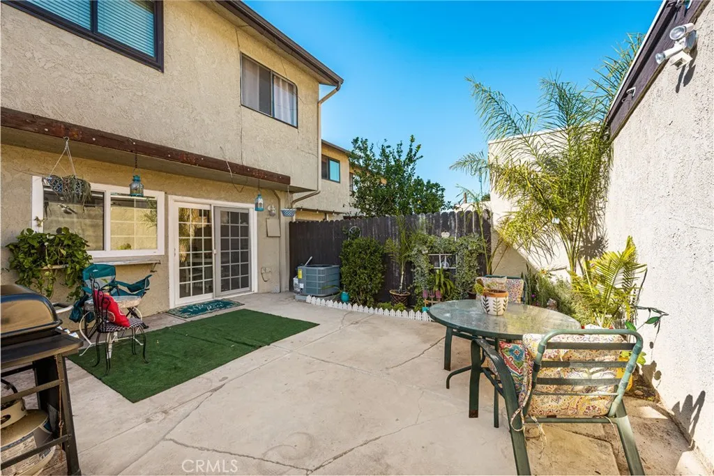 11701 Blackthorn, Orange, California 92869 home-pic-27