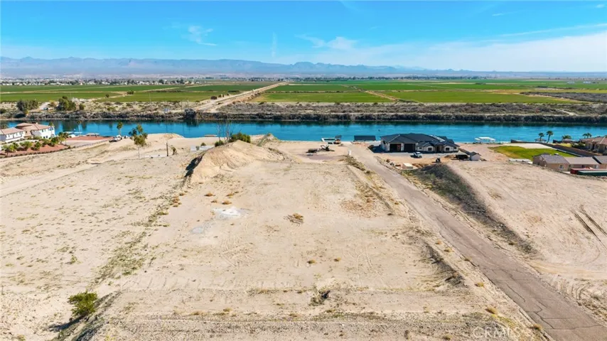 1785 River Run, Needles, California 92363