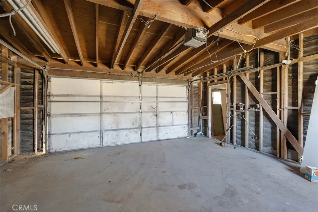 10380 Baker Road, Lucerne Valley, California 92356 home-pic-28