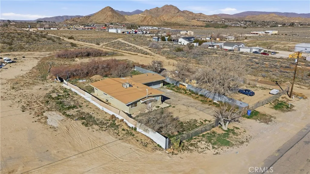 10380 Baker Road, Lucerne Valley, California 92356 home-pic-39