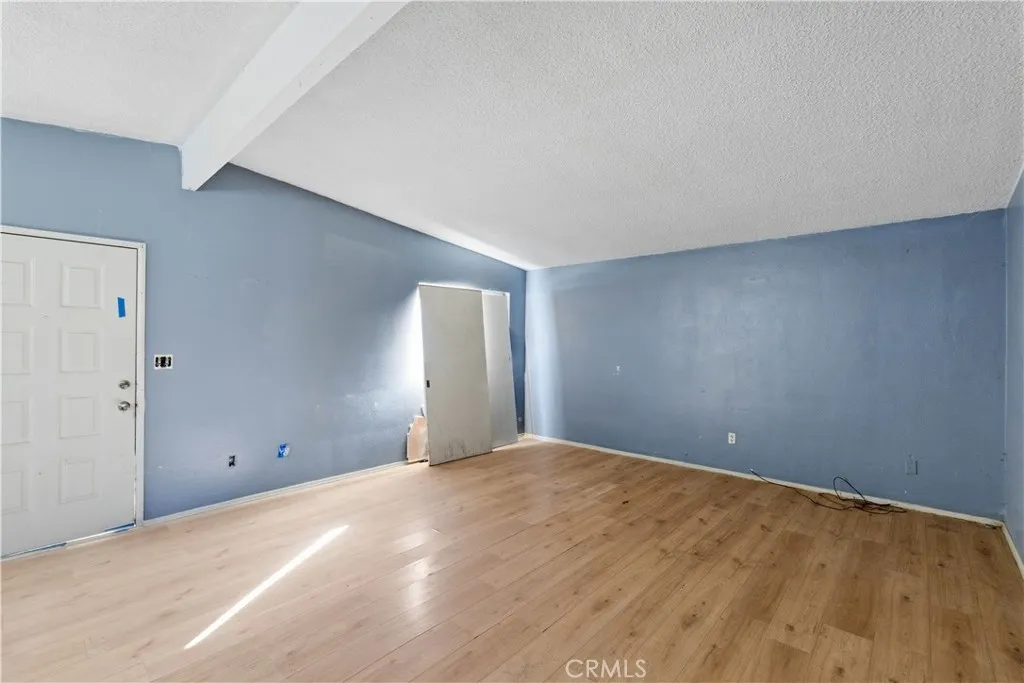 10380 Baker Road, Lucerne Valley, California 92356 home-pic-6