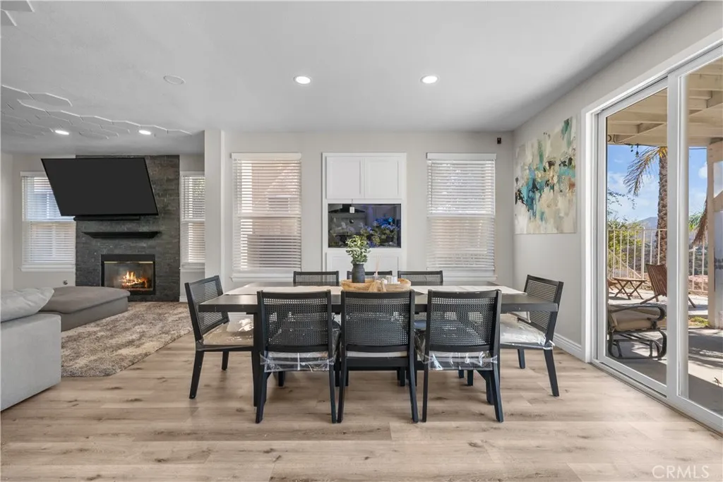 18554 Olympian Ct., Canyon Country, California 91351 home-pic-12