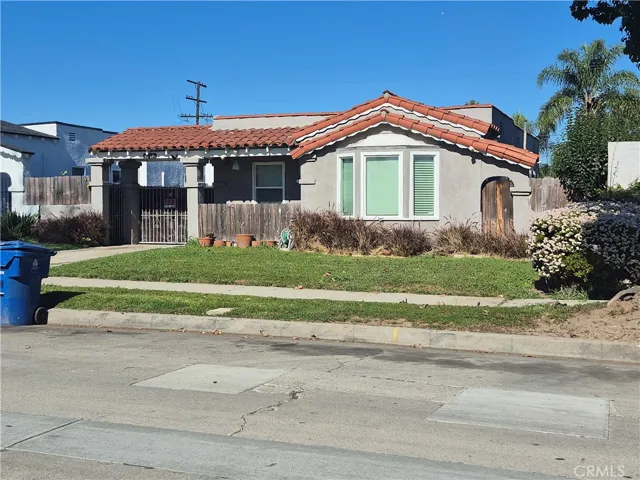 1707 W 84th, Los Angeles, California 90047