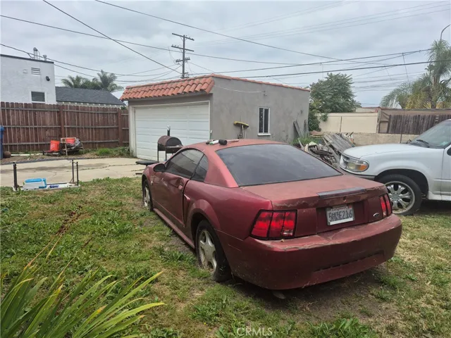 1707 W 84th, Los Angeles, California 90047