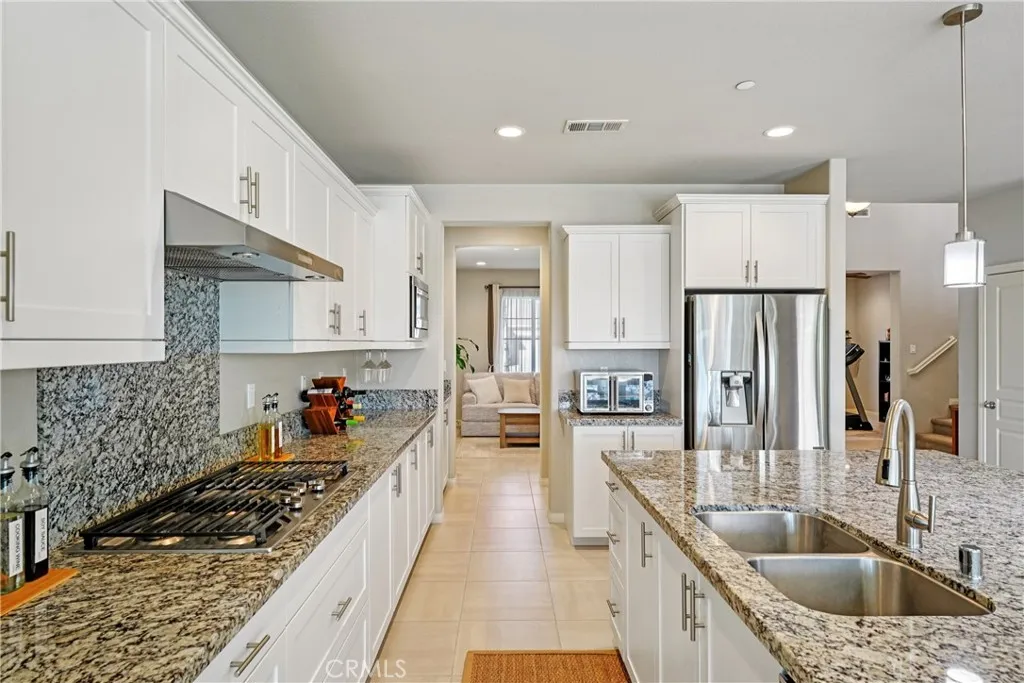 35174 Rockford, Murrieta, California 92563 home-pic-6