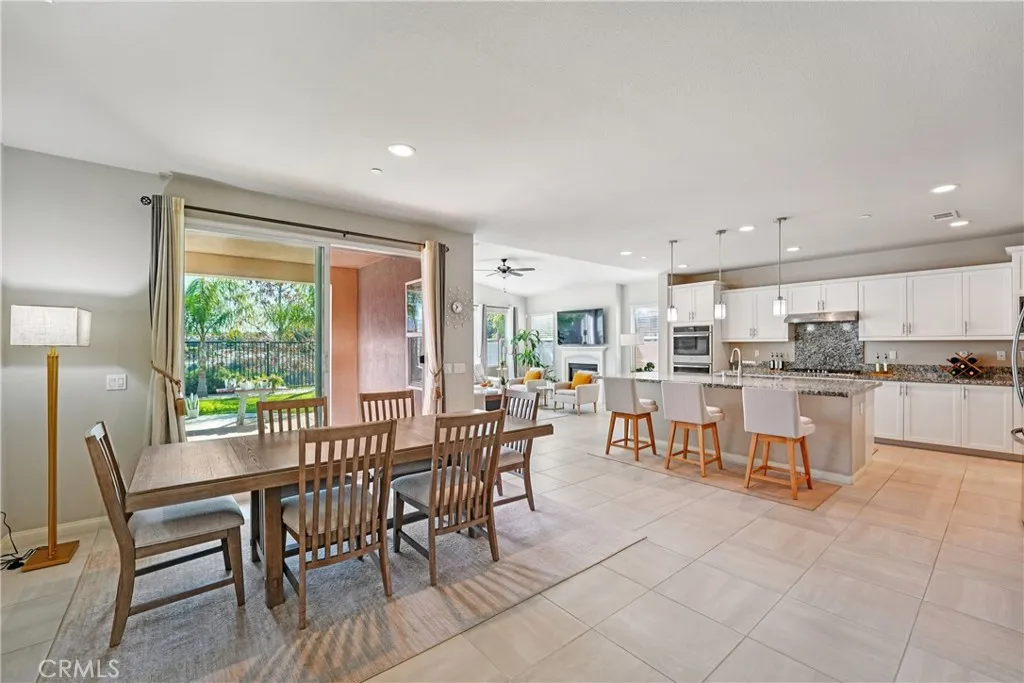 35174 Rockford, Murrieta, California 92563 home-pic-4