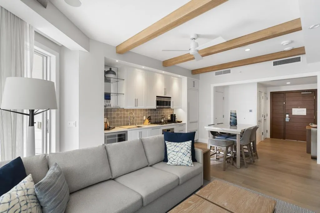 1500 Orange Ave 38, Coronado, California 92118 home-pic-4