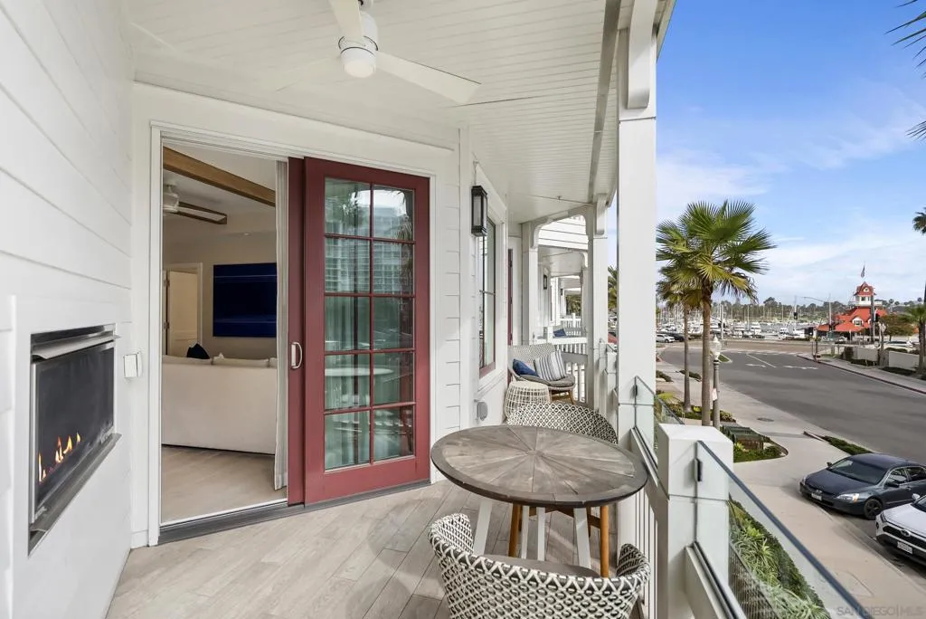 1500 Orange Ave 38, Coronado, California 92118 home-pic-28