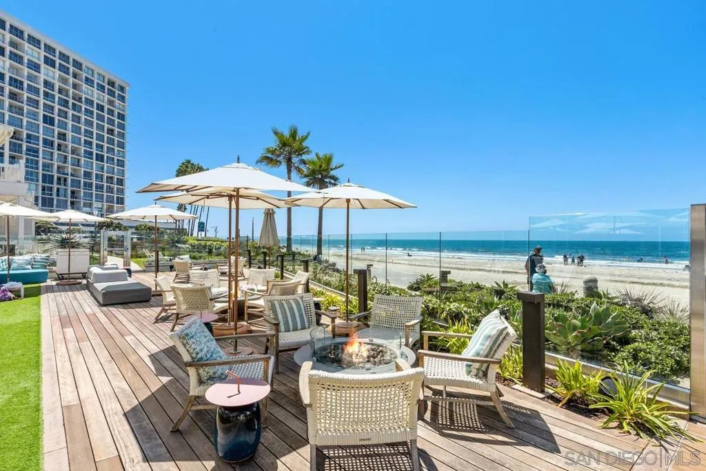 1500 Orange Ave 38, Coronado, California 92118 home-pic-39