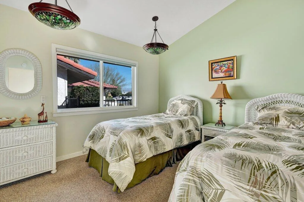 43485 Texas Avenue, Palm Desert, California 92211 home-pic-23