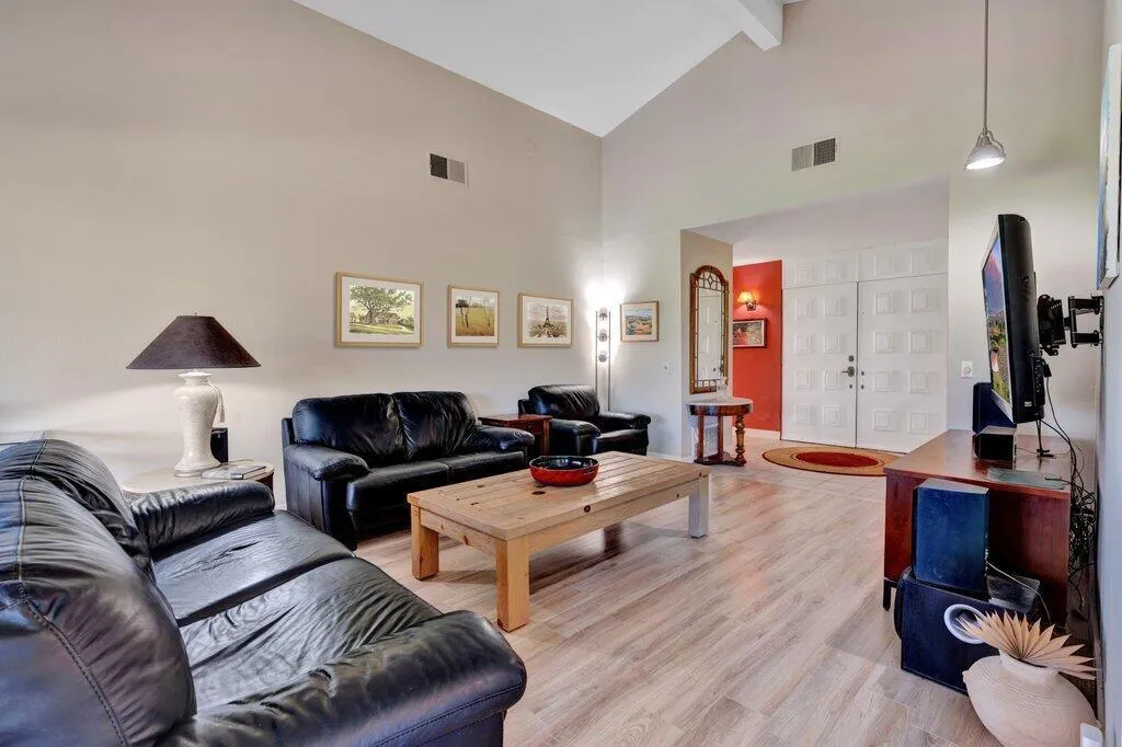 43485 Texas Avenue, Palm Desert, California 92211 home-pic-9