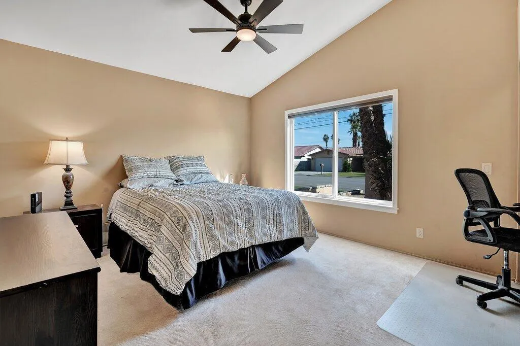 43485 Texas Avenue, Palm Desert, California 92211 home-pic-24
