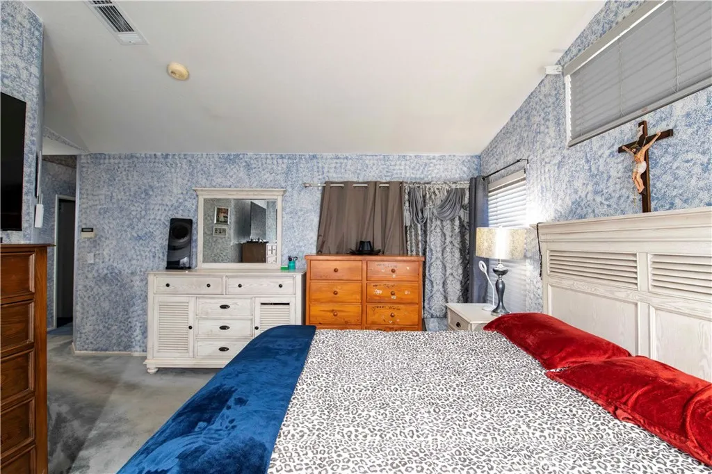 4543 Windstar Way, Palmdale, California 93552 home-pic-18