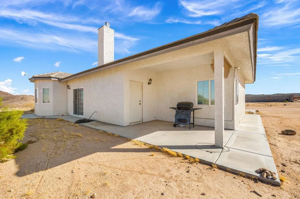 62734 Starlight Street, Joshua Tree, California 92252 home-pic-41