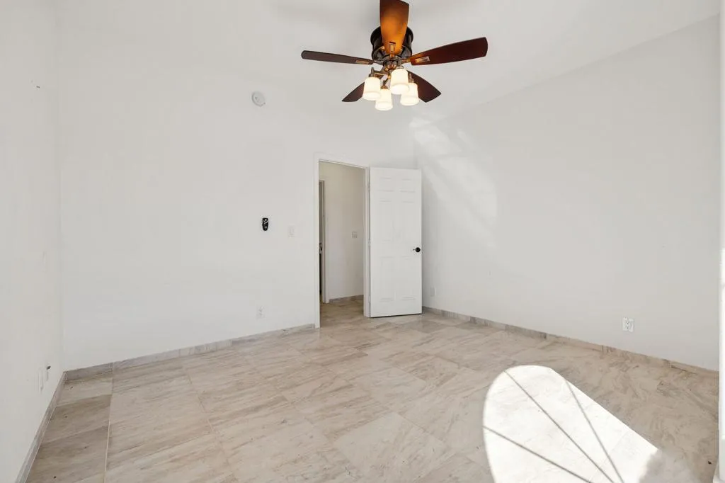 62734 Starlight Street, Joshua Tree, California 92252 home-pic-33