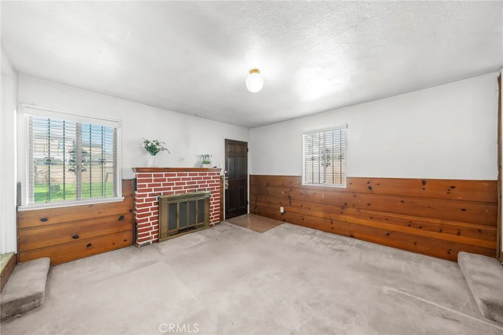 9929 Rosewood Avenue, South Gate, California 90280 home-pic-24