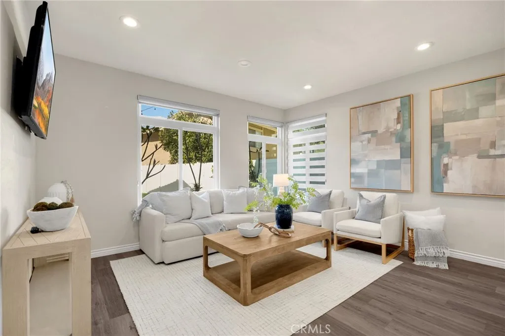 180 Horseshoe, Placentia, California 92870 home-pic-6