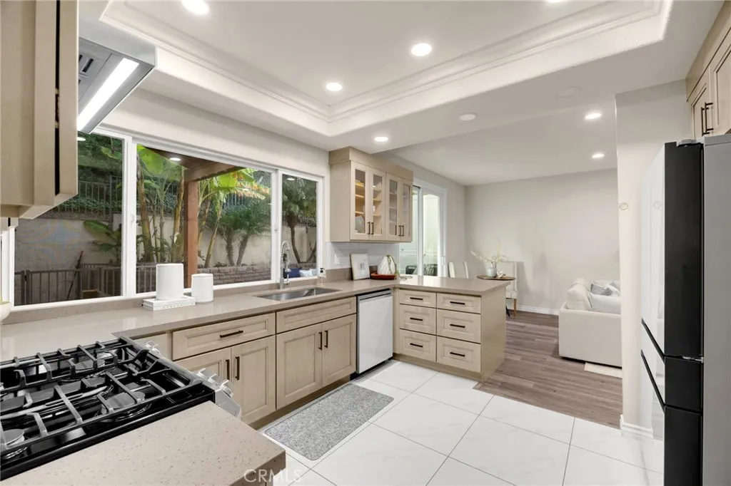 180 Horseshoe, Placentia, California 92870 home-pic-12