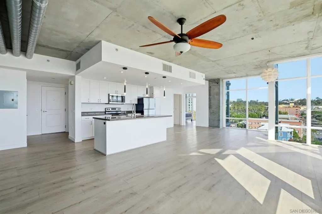 1080 Park Blvd 807, San Diego, California 92101 home-pic-27